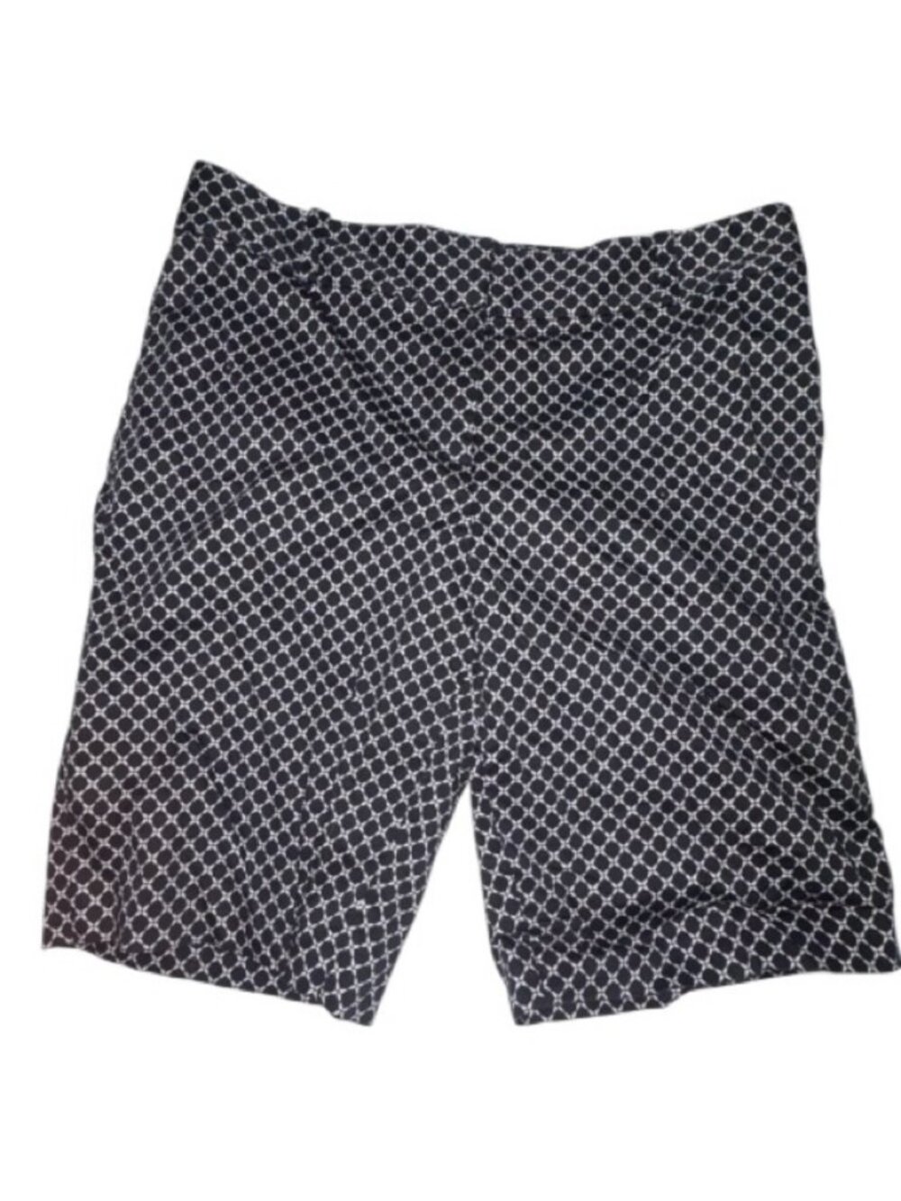 black and white geometric lattice or "scallop tile" print - Picture 2 of 2